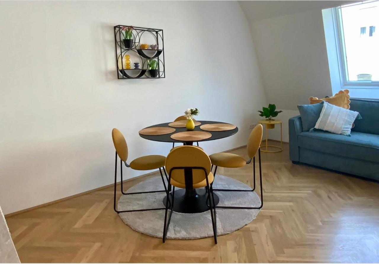 Freshly Renovated Apartment In Trendy Area L Hg21 Вена Экстерьер фото