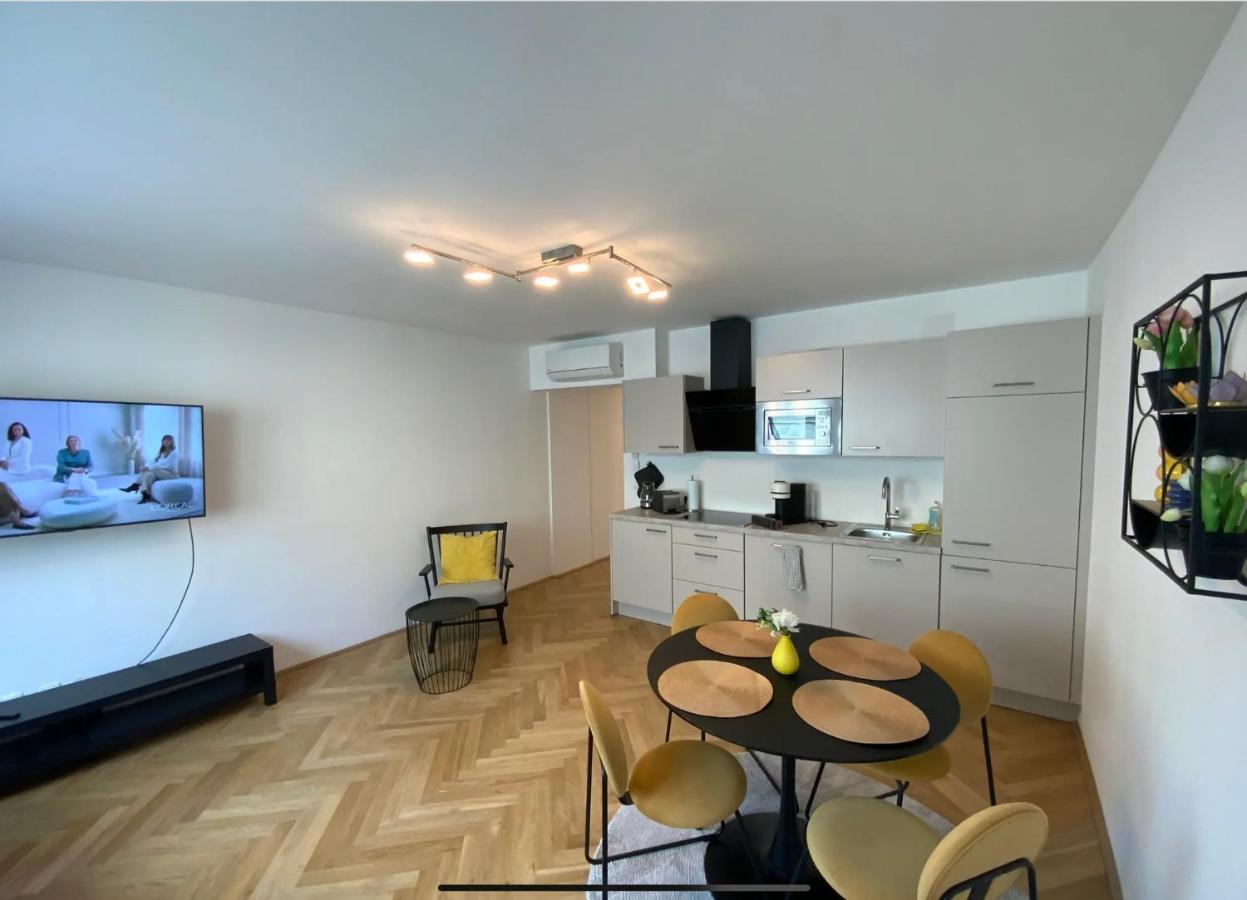 Freshly Renovated Apartment In Trendy Area L Hg21 Вена Экстерьер фото
